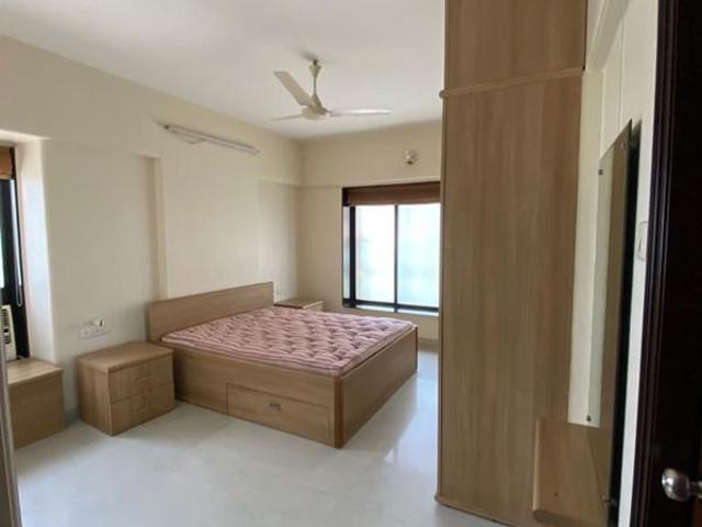 Rental | 4 BHK + 2000 Sq.Ft. Apartment in Kuber Tower