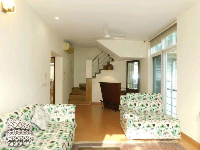 Rental | 4 BHK + 2000 Sq.Ft. Apartment in Vasant Vihar