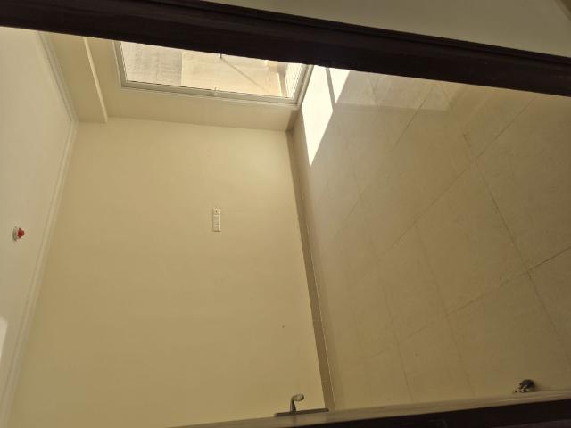 Rental | 4 BHK 2140 Sq.Ft. Apartment in Amrapali Crystal Homes