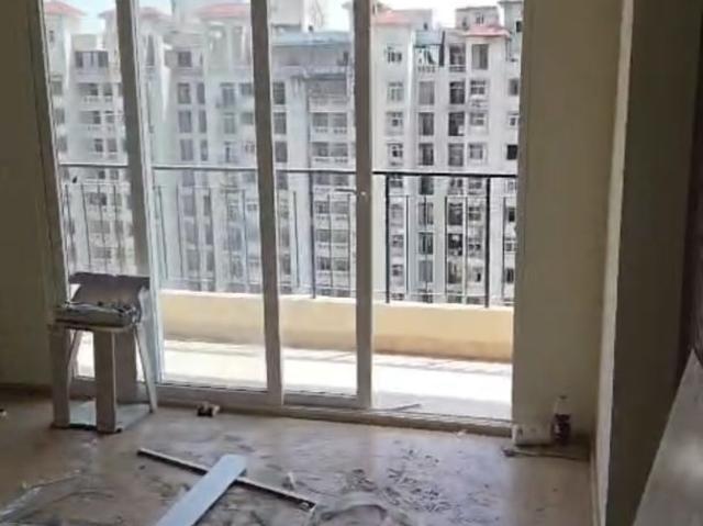 Rental | 4 BHK 2140 Sq.Ft. Apartment in Sector 76