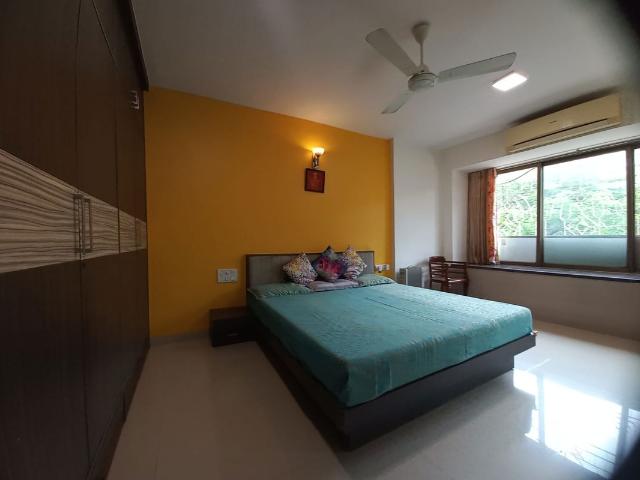 Rental | 4 BHK 2150 Sq.Ft. Apartment in Jaycee Panch Amrut
