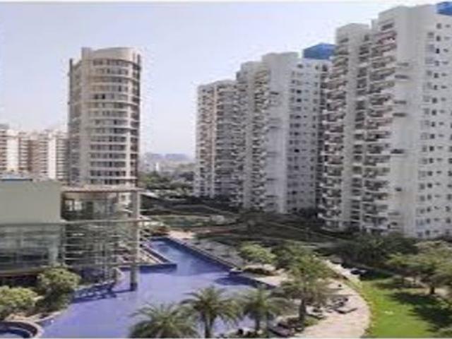 Rental | 4 BHK 2100 Sq.Ft. Apartment in Emaar The Palm Drive The Sky Terraces