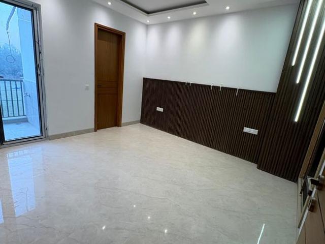 Rental | 4 BHK + 2250 Sq.Ft. Apartment in Anant Raj Ashok Estate