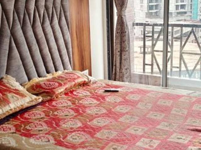 Rental | 4 BHK + 2200 Sq.Ft. Apartment in Mauli Krupa Complex