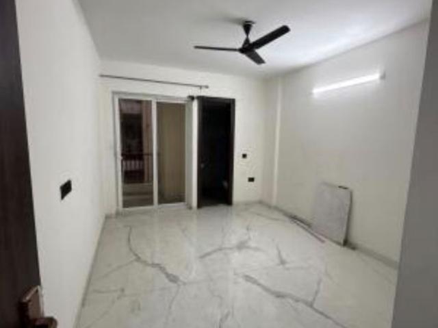 Rental | 4 BHK 2350 Sq.Ft. Apartment in Shiv Sai Emerald Heights