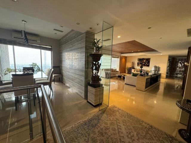 Rental | 4 BHK 2300 Sq.Ft. Apartment in Prabhadevi
