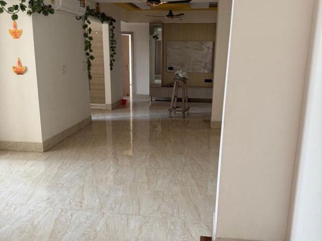 Rental | 4 BHK 24000 Sq.Ft. Apartment in M R Platinum 321