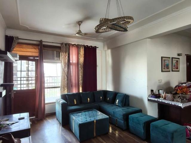 Rental | 4 BHK 2400 Sq.Ft. Apartment in Apex Apartments