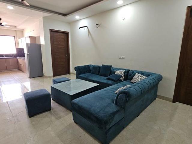 Rental | 4 BHK 2400 Sq.Ft. Apartment in Ardee City