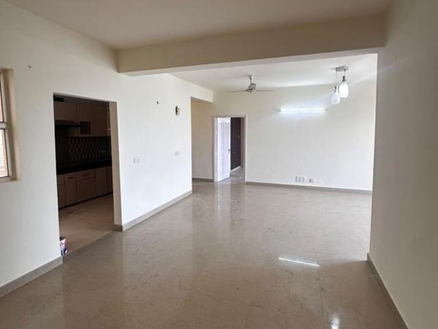 Rental | 4 BHK + 2400 Sq.Ft. Apartment in Tulip Ivory