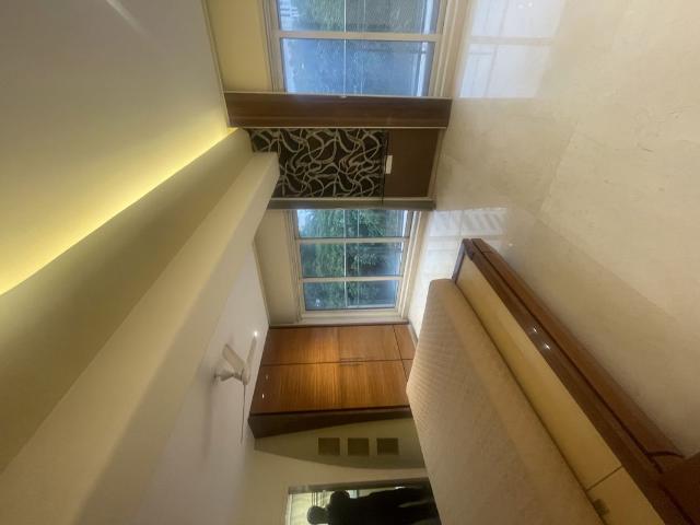 Rental | 4 BHK 2400 Sq.Ft. Apartment in Vijay Golden Peak