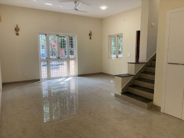 Rental | 4 BHK + 2400 Sq.Ft. Independent House in Koramangala