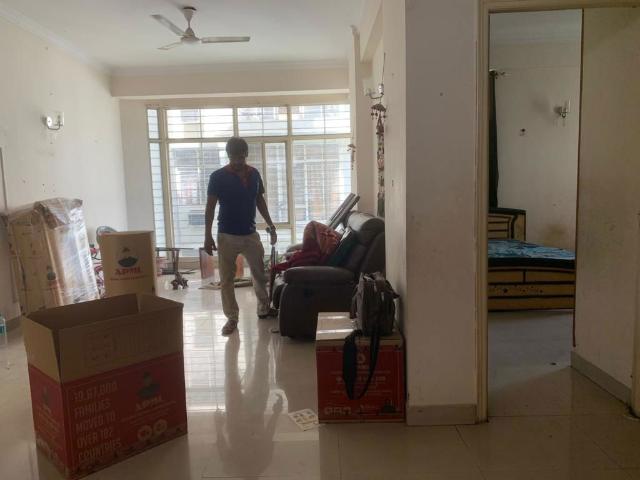 Rental | 4 BHK + 2550 Sq.Ft. Apartment in Eldeco Elegante