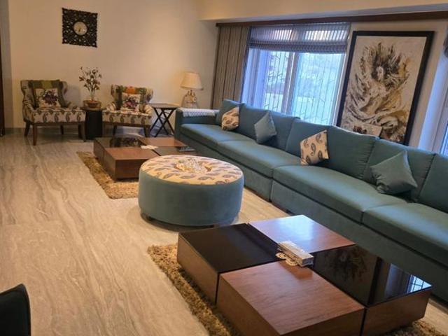Rental | 4 BHK 2550 Sq.Ft. Apartment in Morya Regency