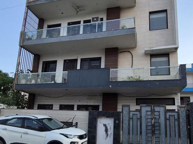 Rental | 4 BHK + 250 Sq.Yd. Independent House in BPTP Parkland