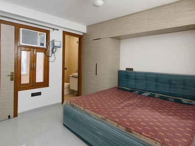 Rental | 4 BHK 2650 Sq.Ft. Apartment in Urban Green