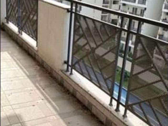 Rental | 4 BHK 2600 Sq.Ft. Apartment in Central Park Flower Valley Aqua Front Towers