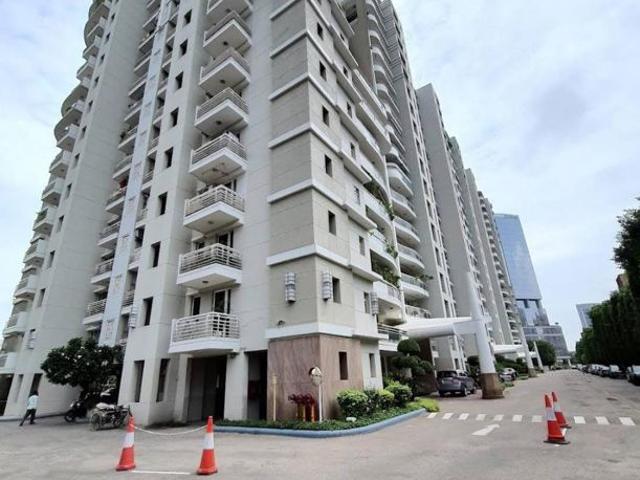 Rental | 4 BHK + 2610 Sq.Ft. Apartment in DLF The Icon