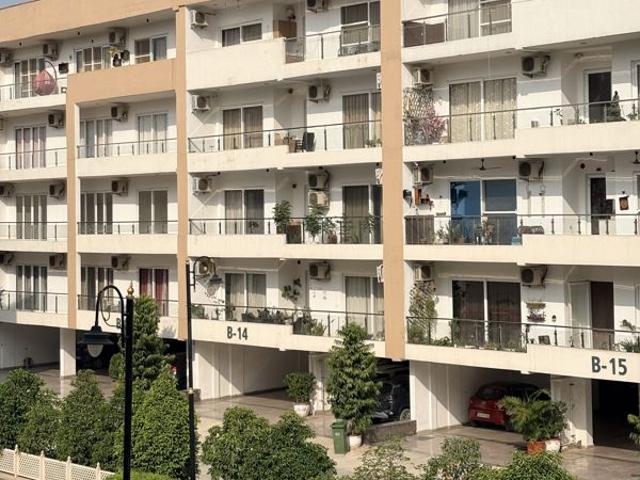 Rental | 4 BHK + 2741 Sq.Ft. Apartment in SS Linden