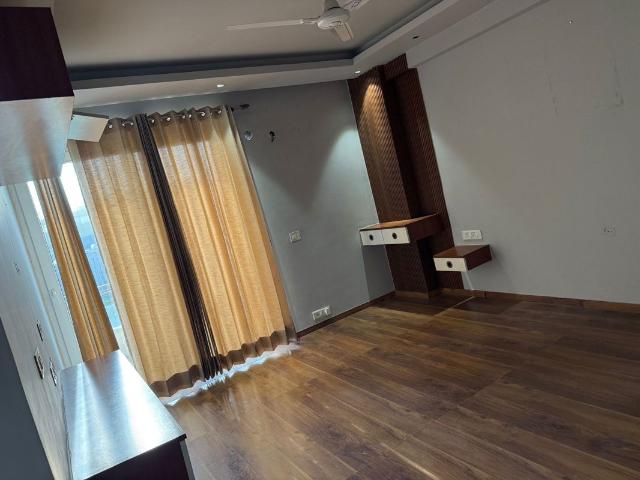 Rental | 4 BHK 2750 Sq.Ft. Apartment in Tulip Violet