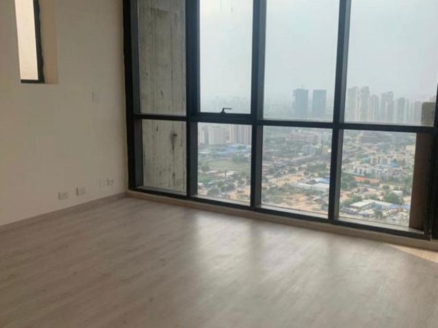 Rental | 4 BHK + 2791 Sq.Ft. Apartment in Ireo Skyon