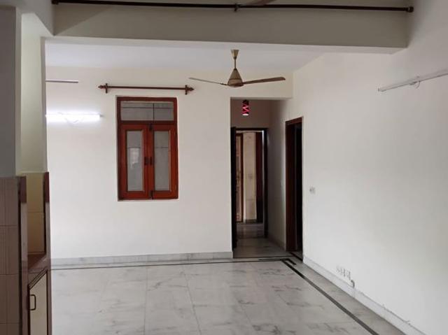 Rental | 4 BHK + 2720 Sq.Ft. Apartment in Godrej Meridien