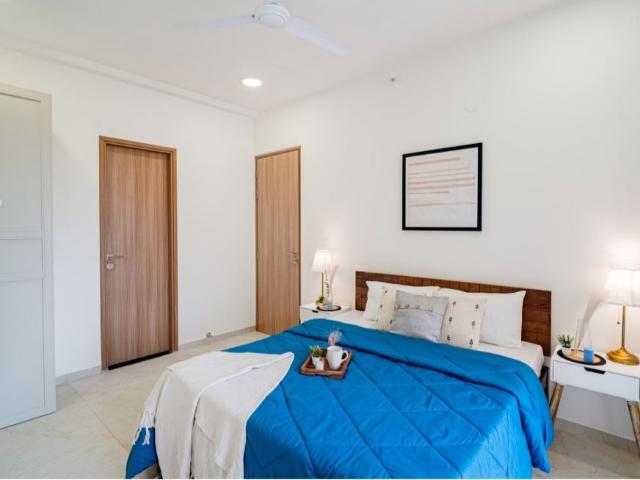 Rental | 4 BHK 2865 Sq.Ft. Apartment in Embassy Apartment Mumbai Central