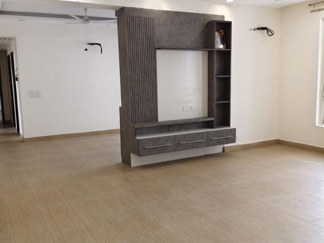 Rental | 4 BHK + 2887 Sq.Ft. Apartment in Lotus Panache