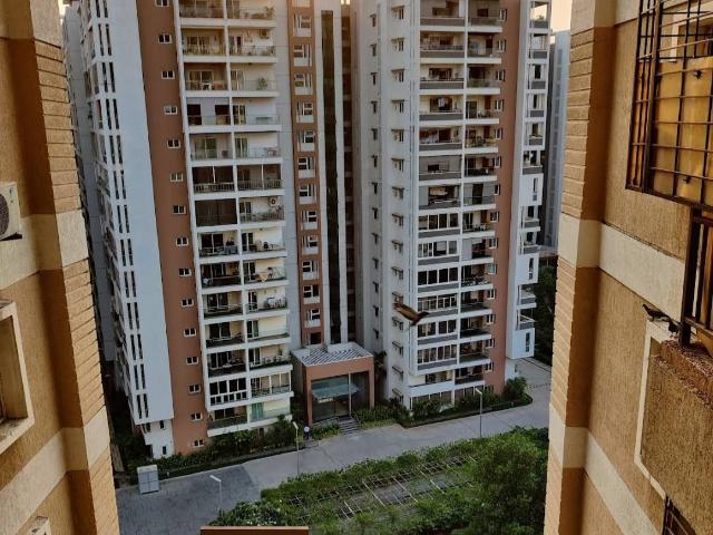 Rental | 4 BHK 2800 Sq.Ft. Apartment in DSR Fortune Prime