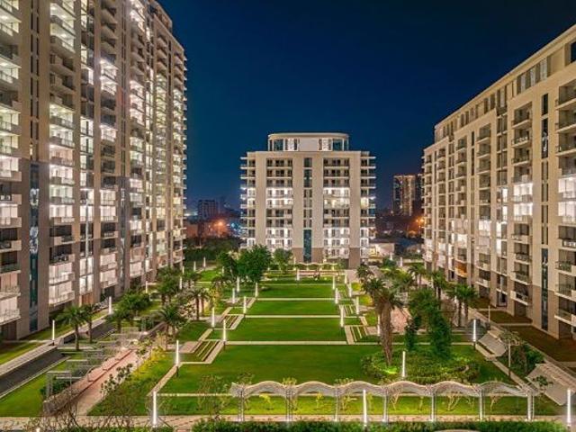 Rental | 4 BHK 2824 Sq.Ft. Apartment in DLF The Ultima