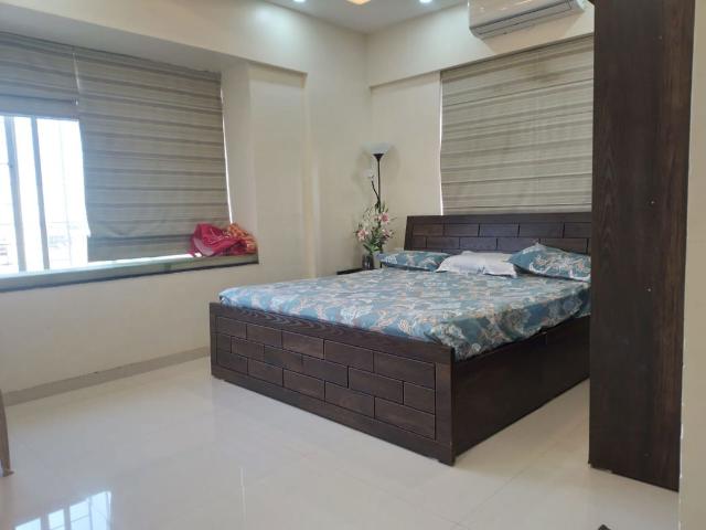 Rental | 4 BHK 3000 Sq.Ft. Villa in Kumar Palmsprings