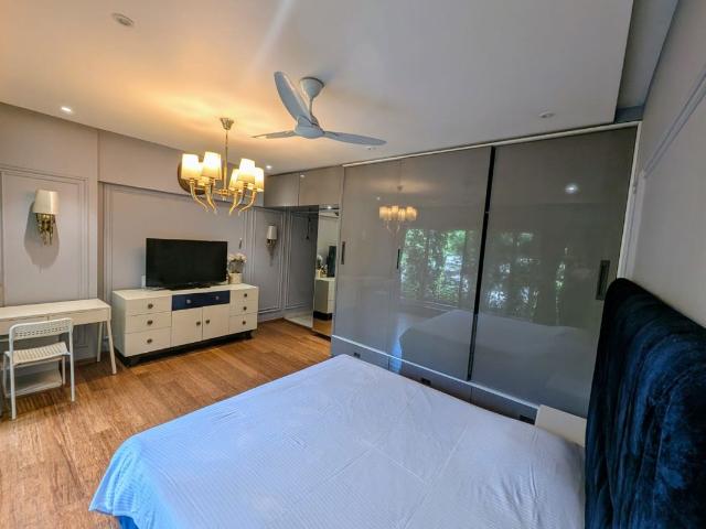 Rental | 4 BHK + 3000 Sq.Ft. Apartment in Searock 10 North