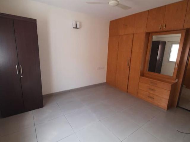 Rental | 4 BHK + 3000 Sq.Ft. Apartment in Prestige Casablanca