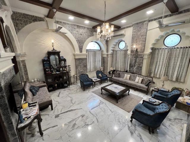 Rental | 4 BHK 3000 Sq.Ft. Apartment in Upper Worli