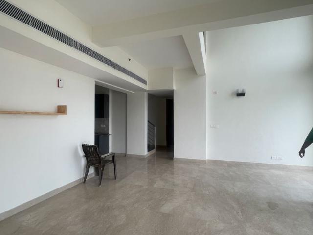 Rental | 4 BHK + 3100 Sq.Ft. Apartment in BPTP Park Prime