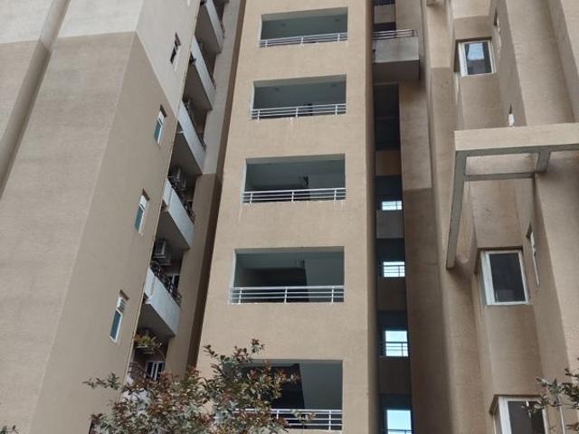 Rental | 4 BHK + 3117 Sq.Ft. Apartment in Wave Amore