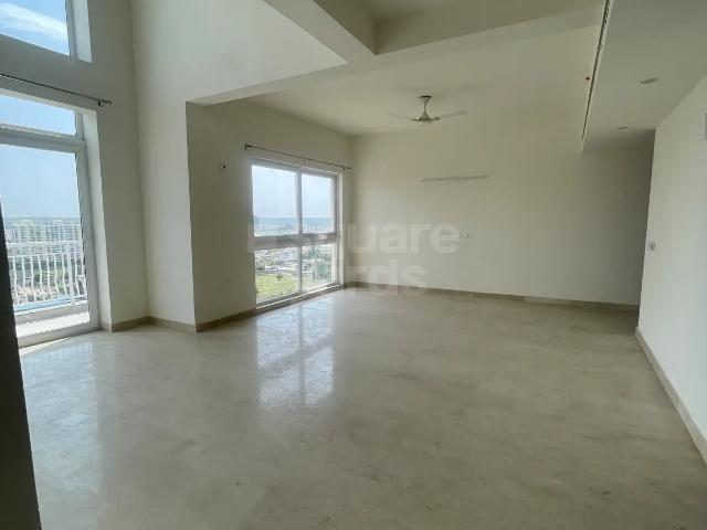 Rental | 4 BHK + 3200 Sq.Ft. Apartment in BPTP Mansions