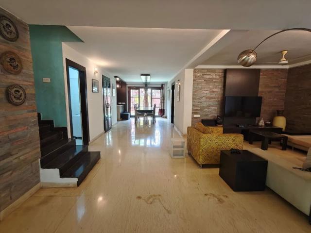 Rental | 4 BHK 3356 Sq.Ft. Apartment in Waterwoods