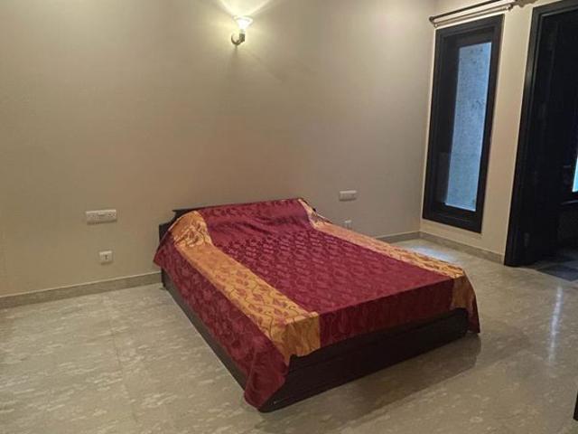 Rental | 4 BHK + 3600 Sq.Ft. Apartment in Vasant Vihar