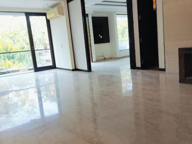 Rental | 4 BHK 3600 Sq.Ft. Apartment in Vasant Vihar