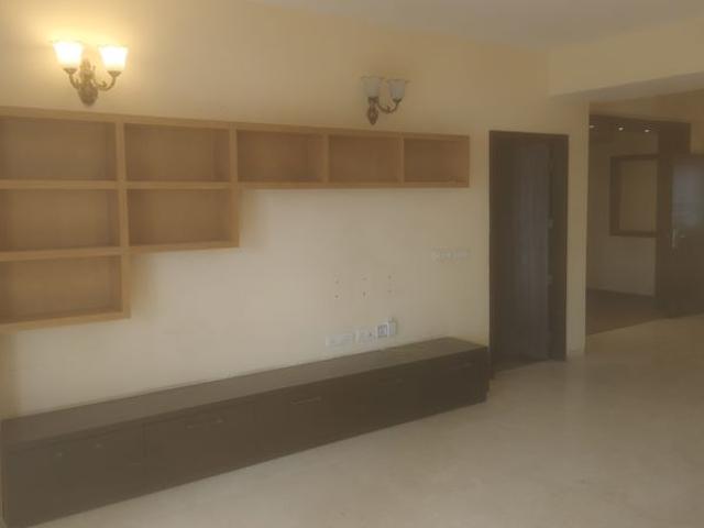Rental | 4 BHK + 3868 Sq.Ft. Apartment in DLF The Pinnacle