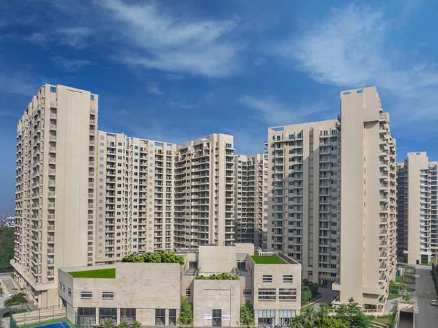 Rental | 4 BHK + 3975 Sq.Ft. Apartment in Ambience Creacions