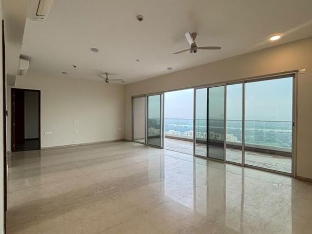 Rental | 4 BHK + 3938 Sq.Ft. Apartment in Kalpataru Vista