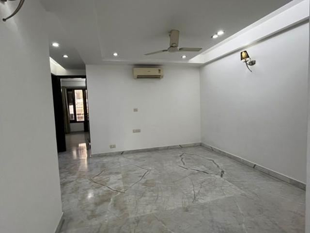 Rental | 4 BHK 400 Sq.Ft. Apartment in Vasant Vihar