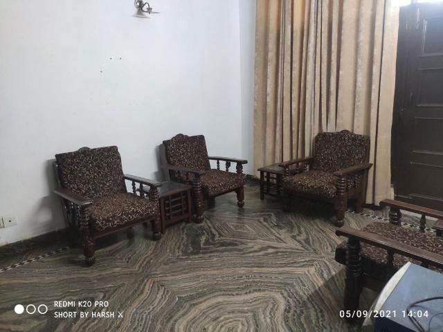 Rental | 4 BHK 400 Sq.Yd. Apartment in Vasant Vihar