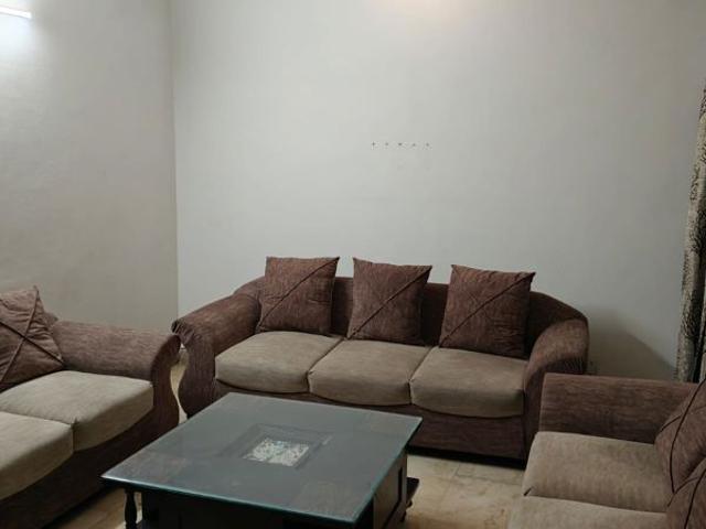 Rental | 4 BHK 418 Sq.Yd. Apartment in Ansal Sushant Apartments