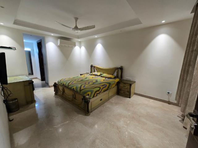 Rental | 4 BHK + 4500 Sq.Ft. Apartment in Safdarjung Enclave