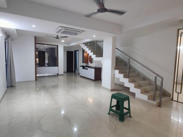 Rental | 4 BHK + 450 Sq.Yd. Villa in My Home Ankura