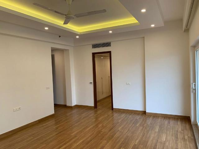 Rental | 4 BHK + 4850 Sq.Ft. Apartment in Emaar The Vilas