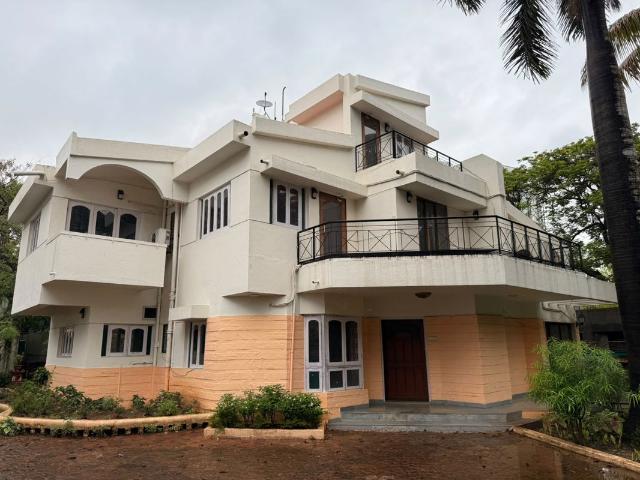 Rental | 4 BHK + 4806 Sq.Ft. Villa in National Housing Society